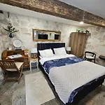 Stone Studio